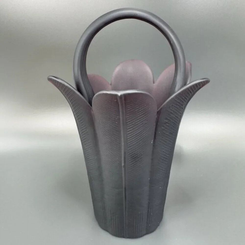 Mikasa Frosted Plum Purple Glass‎ Vase Basket Bowl Flower Shaped Japan Satin VTG